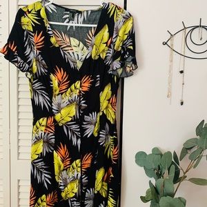 F21 | Tropical dress